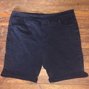 Terra & Sky Black Jean Pull On Shorts